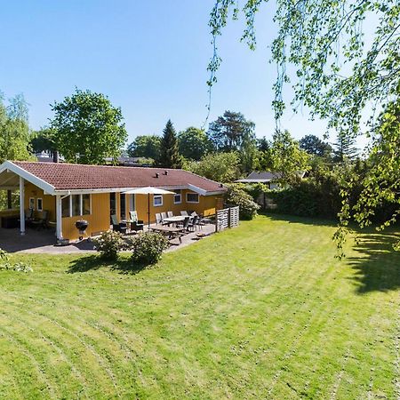3 Bedroom Awesome Home In Gilleleje Exteriör bild